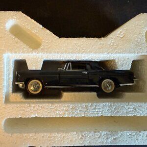 Franklin Mint Diecast 1956 Lincoln Continental Mk II (Black) 1:43 In Box